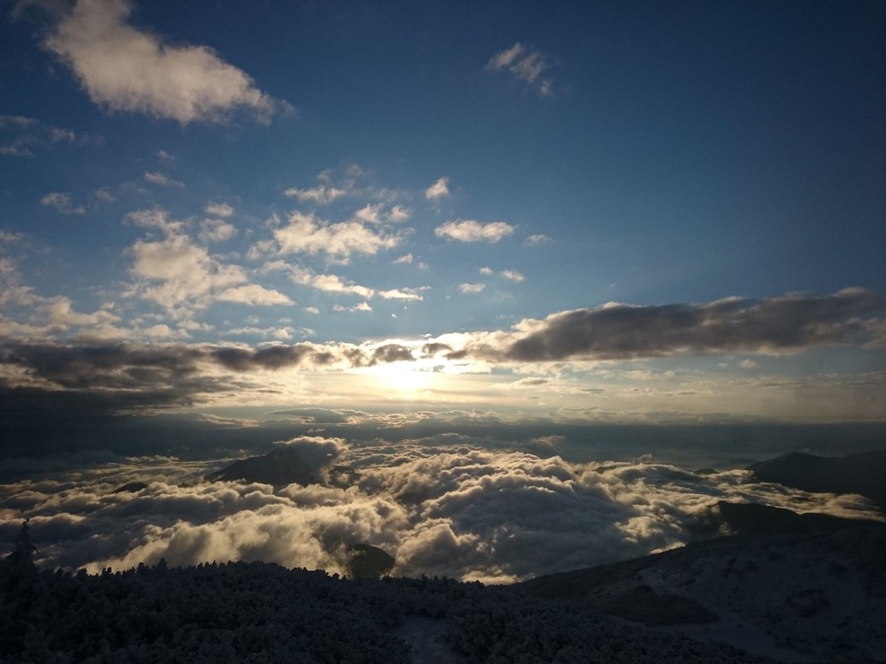 FOTO: Zimska pravljica na Peci