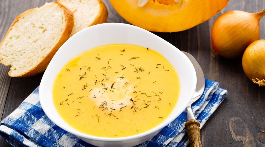 RECEPT: Bučna juha s kokosom (foto: Profimedia)