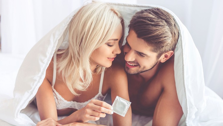 S spletnimi aplikacijami do hitrega seksa … in spolno prenosljivih bolezni (foto: Shutterstock.com)