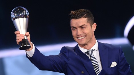 Cristiano Ronaldo igralec leta 2016 po izboru Fife