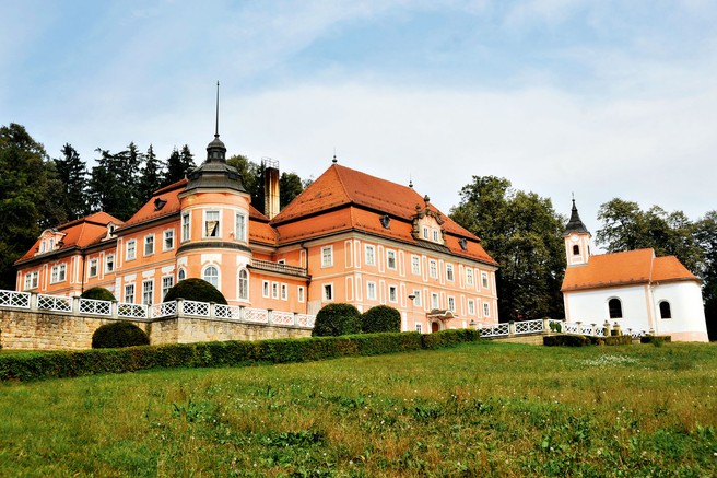 Ideja za izlet: Polzela, sprehod na Oljko in skok v Snežno jamo