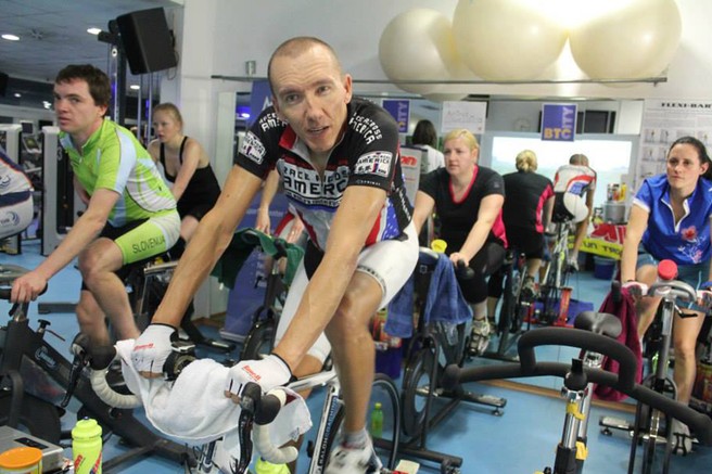 Obeta se dobrodelni kolesarski spektakel: 24-urni kolesarski maraton z Markom Balohom