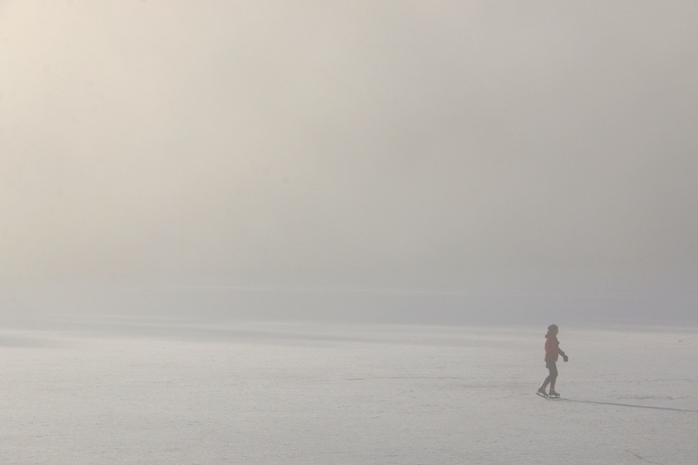 FOTO: Mistično zaledenelo Blejsko jezero. Ste bili tam?