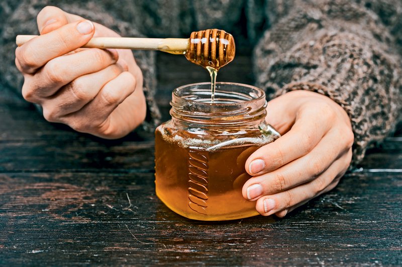 Zdravljenje s čebeljo medicino (foto: Profimedia)