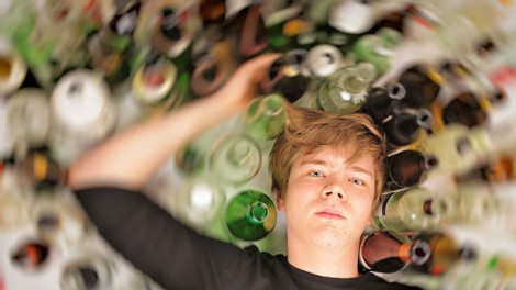 Alkohol: Moški pogosteje hospitalizirani kot ženske