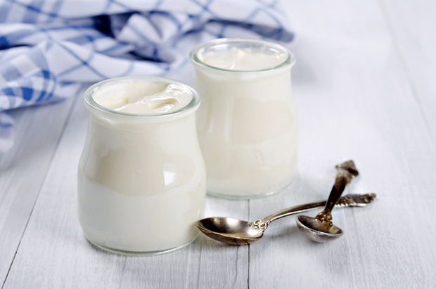 Grški jogurt Tako kot sok granatnih jabolk lahko tudi probiotiki v grškem jogurtu športnikom pomagajo izboljšati funkcijo imunskega sistema. Probiotiki …