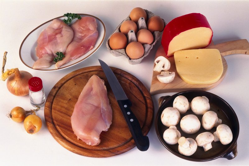 5 znakov, da v vaši prehrani primanjkuje beljakovin (foto: Profimedia)