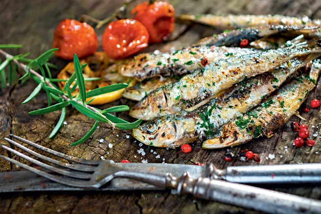 Gurmanski skok v poletje - sardine v pekaču