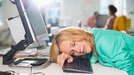 7 razlogov, zakaj se počutite utrujeni, a nimajo veze s spanjem