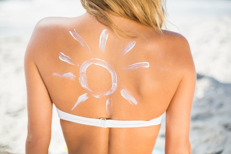 6 načinov, kako zaščititi kožo pred soncem (priporočila dermatologov) (foto: Profimedia)