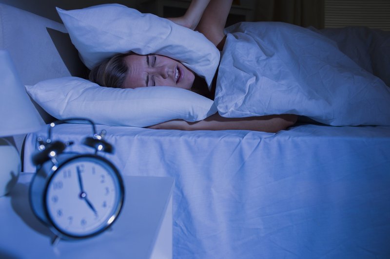 Kaj pomeni, če se ponoči vedno zbujate ob enaki uri? (foto: Profimedia)