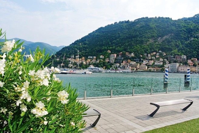 Como – sonce, voda, mir, lepota le streljaj od Milana