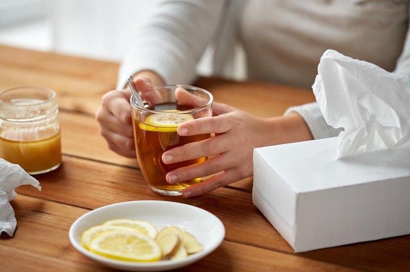Zakaj čaj z limono ni učinkovito zdravilo proti prehladu (foto: Profimedia)