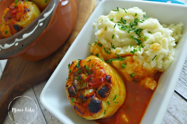 Recept: Veganske polnjene paprike