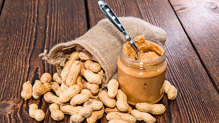 RECEPT: Naredite arašidovo maslo sami doma (foto: Shutterstock)