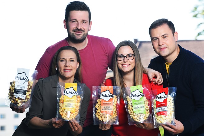 Pokica - klasična, s slanino in papriko, čokolado, karamelo ali z okusom jabolčnega zavitka ... Vse morate poskusiti
