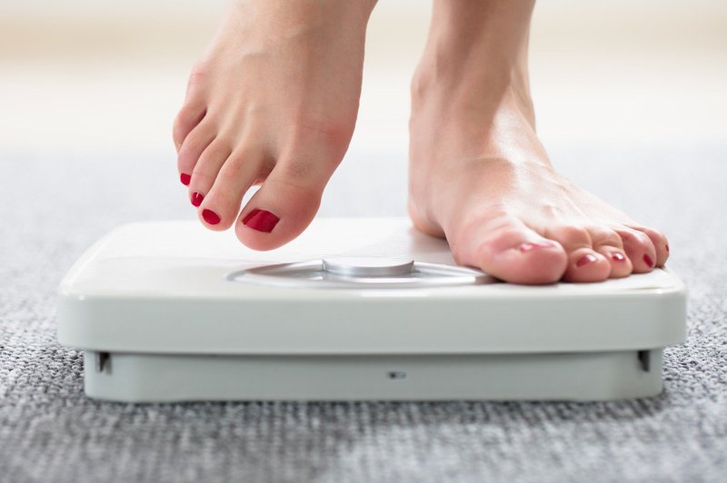 Za vsak pridobljen (odvečni) kilogram izgubite toliko časa v življenju (foto: Profimedia)