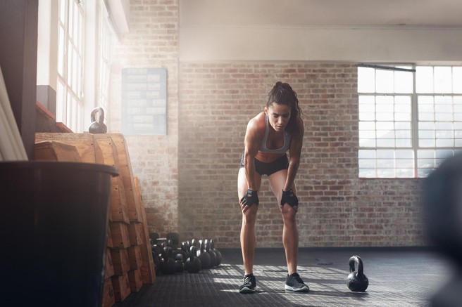 HIIT in kurjenje maščob še dolgo po vadbi