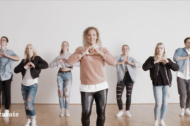 Ilka Štuhec, Štefan Hadalin in Ana Bucik: navijači, tako se navija!