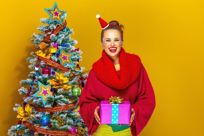 OBDARUJEMO: Zakladnica čarobnega decembra