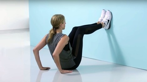 Ste pripravljeni na izziv? Poiščite najbližjo steno in naredite TA odličen trening za čvrste trebušne mišice! (VIDEO)