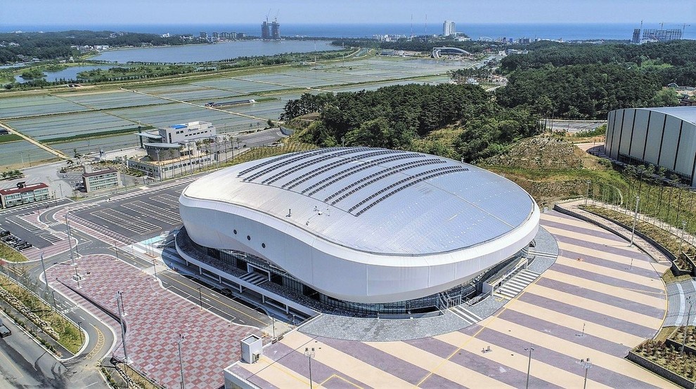 Gangneung ledena dvorana za umetnostno drsanje in hitrostno drsanje na kratke proge