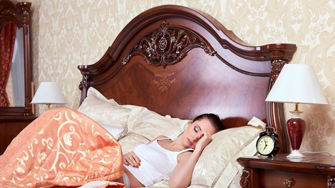 Kaj je spalna paraliza in kaj storiti, če vas doleti?