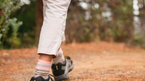 6 razlogov, zakaj je sprehod po gozdu tako zdrav