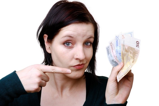 Finančni nasveti: "Partner želi, da si vse stroške deliva na pol"