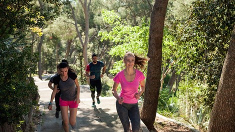 Tek za začetnike: Pridružite se poletni tekaški vadbi (in se oktobra preizkusite na Ljubljanskem maratonu)