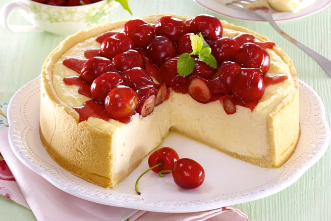 Kokosova torta s češnjami