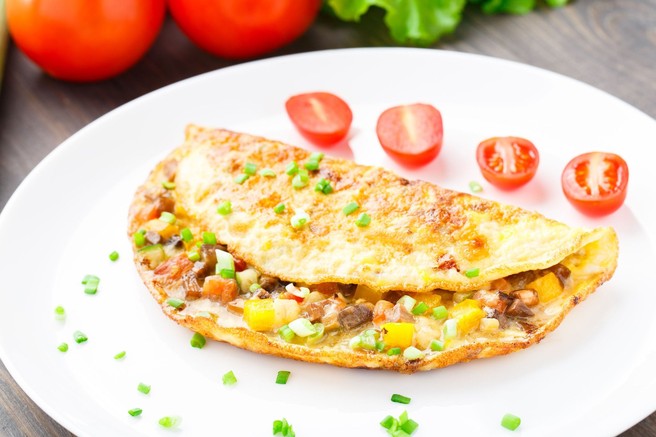 Recept: Jajčna omleta z nadevom
