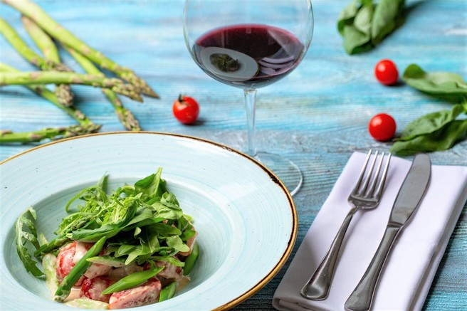 Mediteranska dieta: 7-dnevni jedilnik (+ razlogi, zakaj je vredna vaše pozornosti)
