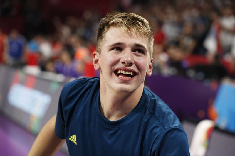 Luka Dončić: Nasmeh mladeniča, ki je očaral in osvojil Evropo (foto: Profimedia)