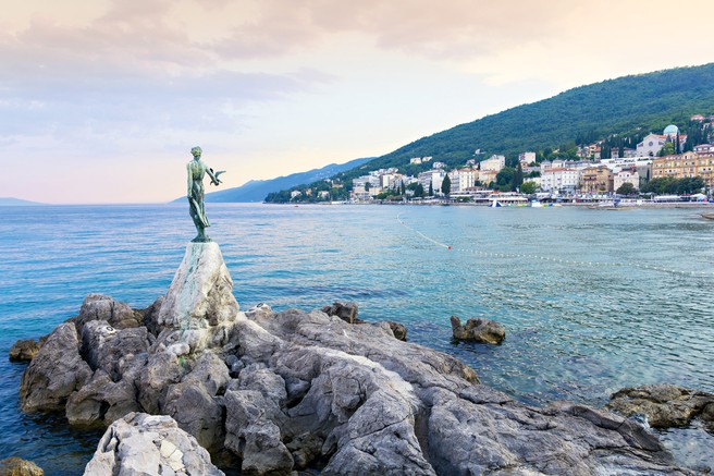 Opatija  - očarljivo primorsko mesto, ki skriva veliko čudovitih lokacij