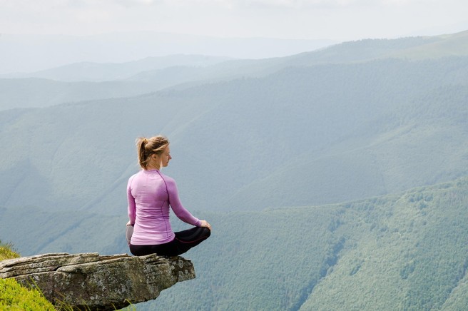 5 pozitivnih učinkov meditacije na možgane in počutje