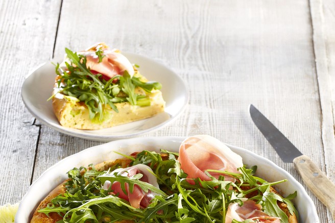 Beluševa pita s pršutom