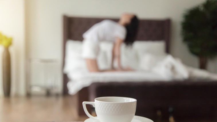 Jutranja telovadba v postelji (+ recepta za 2 okusna napitka, ki dopolnita zajtrk) (foto: profimedia)