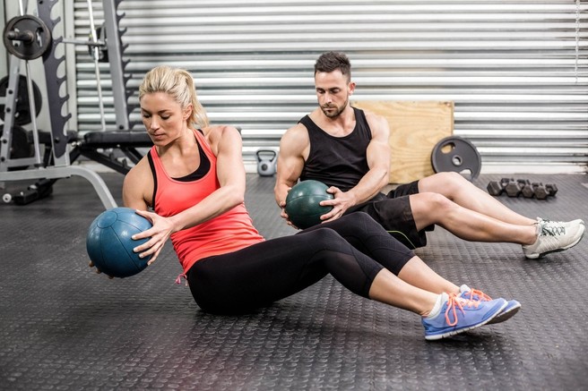 8 vaj za čvrste trebušne mišice (in med njimi ni trebušnjakov)