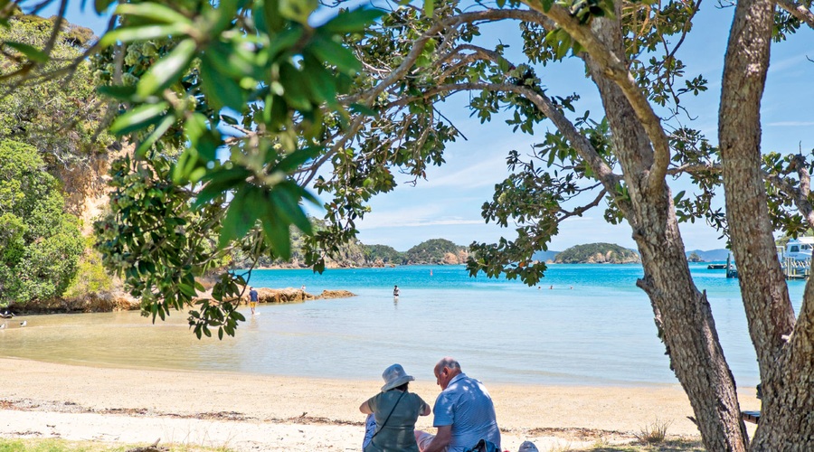 Visoke temperature so nevarne za starejše,  pretežke in za srčno-žilne bolnike (foto: shutterstock)