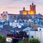 Tarragona - z burno preteklostjo in toliko bogastva, da v njej vsakdo lahko najde nekaj zase (foto: Shutterstock)