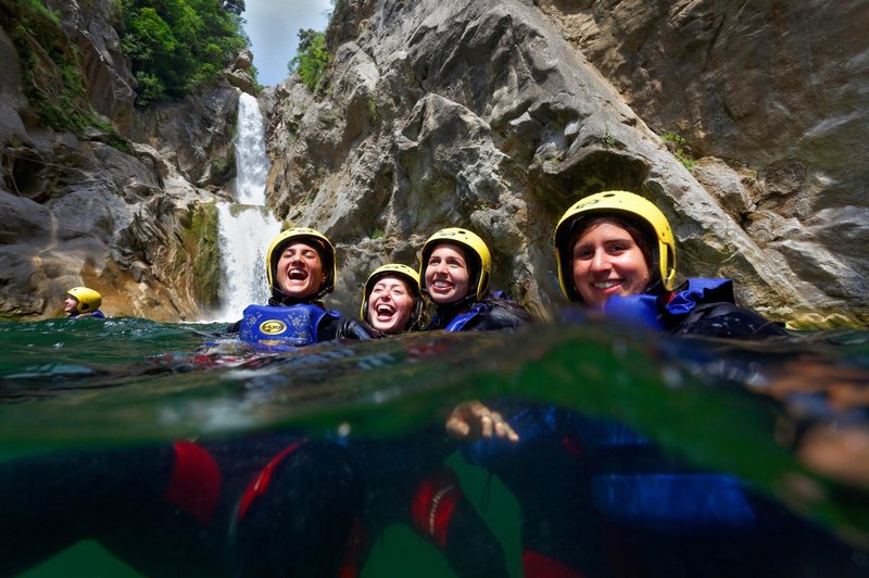 Za avanturiste: 10 aktivnosti po Sloveniji, ki jih morate poskusiti + VELIKA NAGRADNA IGRA! (foto: profimedia)
