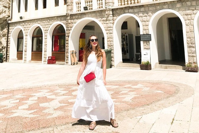 Katja Grudnik se je zaljubila v Črno goro – Poglejte, zakaj!