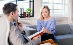 10 znakov, da potrebujete pogovor s terapevtom