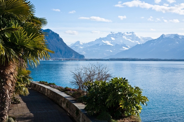 Švica: Le Mirador Resort & Spa Beseda ekskluzivnost opredeljuje luksuzni hotel Le Mirador Resort & Spa, ki je ob obali …
