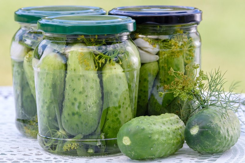 Bi morali po vadbi res piti sok vloženih kumaric? (foto: Profimedia)