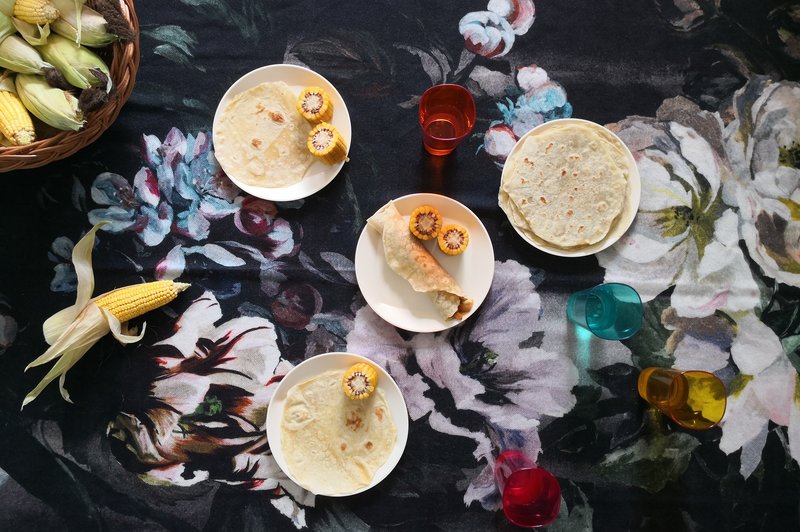 RECEPT: Domače tortilje – mehke kot putrček (foto: Alenka Košir)
