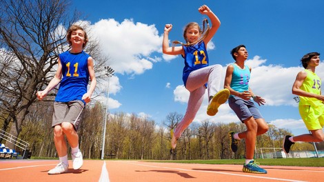 PREDAVANJE: Vloga in dileme staršev pri vključevanju otrok v šport