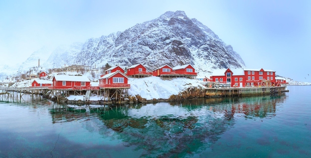 Lofote na Norveškem. Otoke v arktičnem krogu, kjer boste našli male ribiške vasice.