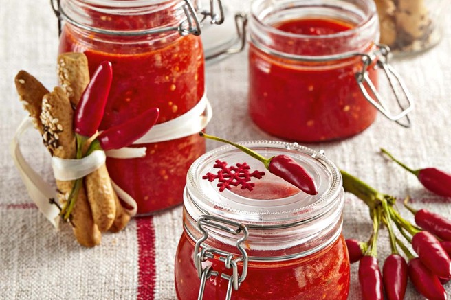 Domača harissa in ideje za slastne recepte (pripravljeno v 30 minutah)